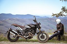 MOTO MORINI SUPER SCRAMBLER 1200 – ТЕСТ AMOTOMIO