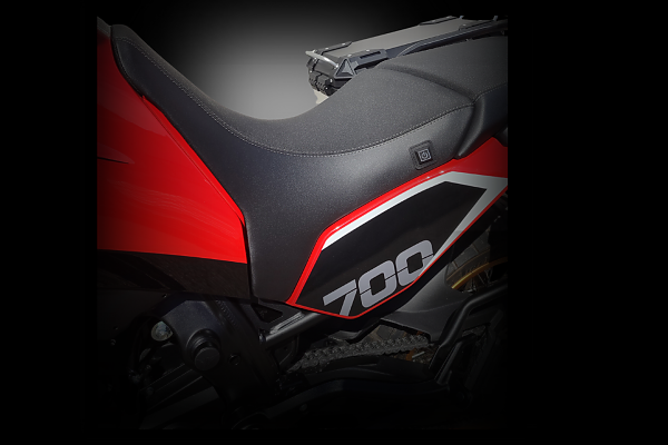 Сиденье водителя (с подогревом)