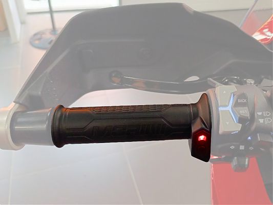 Комплект рукояток с подогревом